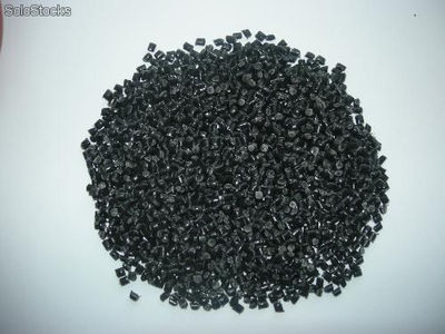 Polypropylène copolymère broyé granules de couleur noire - Photo 2