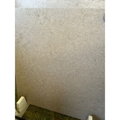 Porcelánico antideslizante limestone grey 1ª 75x75 rect. outlet - Foto 5
