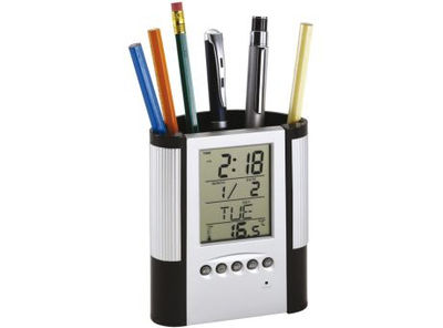 Porta bolígrafos BUTLER con reloj despertador, fecha y termómetro