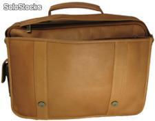 Portafolio en cuero. Leather portfolio. Porthole computer briefcase. - Foto 4