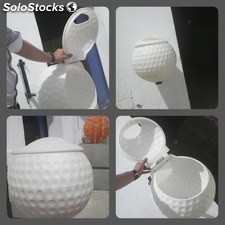 Poubelle en forme de balle de golf ( murale ou avec support de sol )