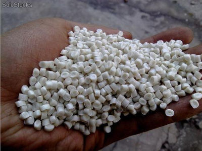 Pp (polipropylen) w kolorze białym recyklingu homopolimerowe granulki