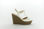Preciosas sandalias de cuña color blanco - Foto 3