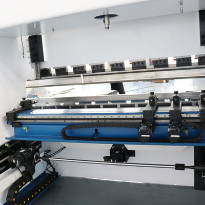 Prensa plegadora CNC de placa de acero hidráulica con sistema CT15 2D - Foto 3