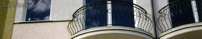 Projektowanie, wykonanie i montaż balustrad balkonowych