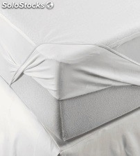 Protector colchón cama 105