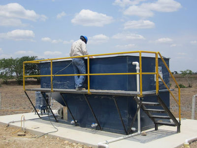 PTAR Planta de tratamiento de aguas residuales - Foto 2