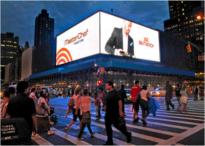 Publicidad en pantallas de video gigantes led exterior - Foto 5