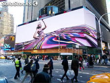 Publicidad exterior en pantallas gigantes de Leds tricolor