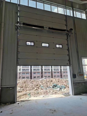 Puerta seccional industrial para almacén - Foto 4