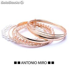 Pulsera de Antonio Miró metal lacado con perlas sintéti