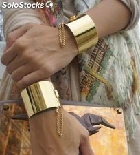pulsera de metal colore oro y plata