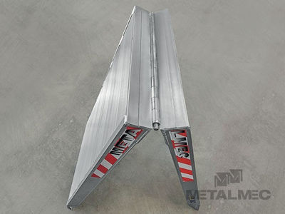 Rampas Plegables de aluminio homologadas 300 y 500 kg - Foto 2