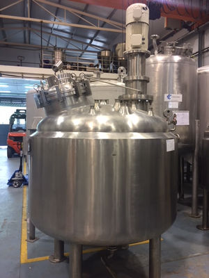 Réacteur bacchiller en acier inoxydable de 1700 litres avec demi-coquille - Photo 3