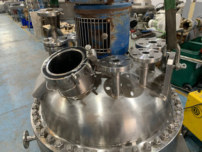 Réacteur en inox 250 litres avec demi-coquille et agitateur - Photo 2