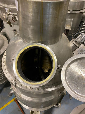 Réacteur en inox 316 2.000 litres avec double enveloppe et agitateur - Photo 2