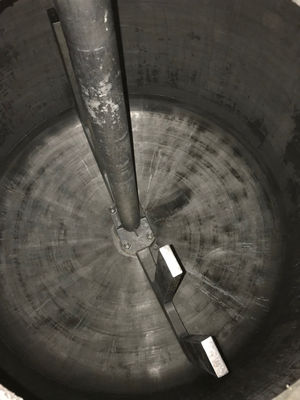 Reactor acero inoxidable 3.600 litros con calorifugado, agitacion y media caña d - Foto 2