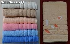 Ręczniki z haftem w atrakcyjnych cenach hurt 6,5 netto 470 gram !!!!!