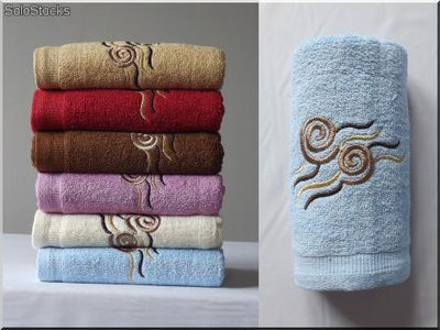 Ręczniki z haftem w atrakcyjnych cenach hurt 6,5 netto 470 gram !!!!! - Zdjęcie 4