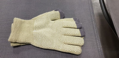 Rękawiczki dla dzieci/kobiet wykonane z poliestru. - Zdjęcie 4