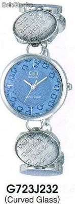 Reloj de pulsera de señora q &amp; q g723-232 (Grupo Citizen)
