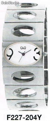 Reloj de pulsera q&amp;q f227-204 Grupo Citizen