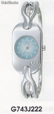 Reloj de pulsera q&amp;q g743-222 Grupo Citizen