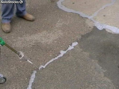 Reparacion grietas en asfalto - Foto 3