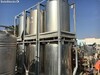 Réservoir conteneur de 1000 litres en acier inoxydable poli miroir avec banc