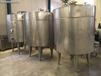 Réservoir de 2000 litres en acier inoxydable 316 isotherme