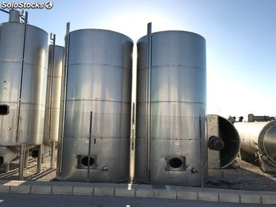 Réservoir isotherme en acier inoxydable 25.000 litres