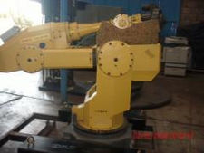 Robot fanuc s-700