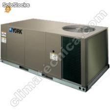 Roof top Comerciales YORK Sunline/Predator - BP120C00A7AAA* de 10 TR - Frío/Calor por bomba