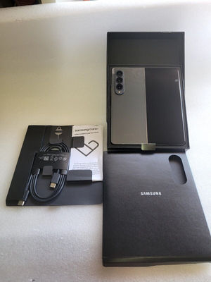 Samsung Galaxy z Fold4 sm-F936B - 256GB - GreyGreen (Unlocked)----700$ - Foto 2