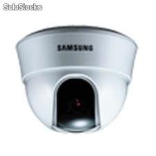 SCC-B5313 Cámara mini domo Color alta resolución, marca Samsung