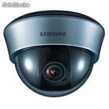 SCC-B5353 Cámara mini domo color varifocal alta resolución, marca Samsung