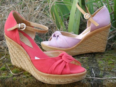 Schuh für Frau mit Keilabsatz Stoff, handgefertigt in Italien