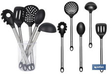 Set de 6 utensilios negros para cocina de la gama Neige