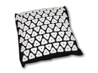 Shanti Akupressur Kissen / Nail Pillow (34 x 34 x 11 cm, Schwarz)