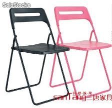 silla plegables plasticas con simple diseño
