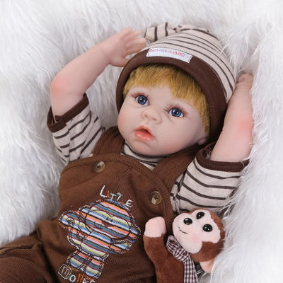Simulation 55cm baby doll jouet
