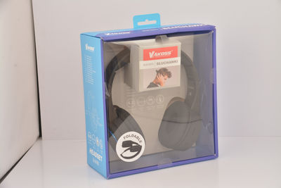 Słuchawki Bluetooth 4.2, czytnik kart micro SD, radio FM, wbudowany mikrofon - Zdjęcie 5