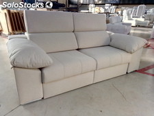 Sofa con asientos extensibles y reclinable