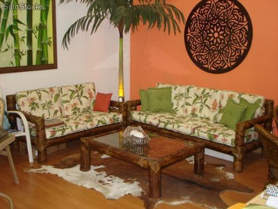 sofá de bambu grosso