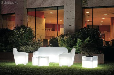 Sofa design de polietileno plastica con luz led Acapulco - Foto 3
