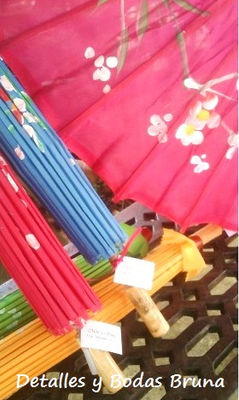 Sombrillas de colores de tela para bodas. Parasoles boda - Foto 3
