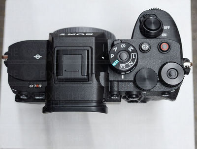 Sony - Alpha 7R IV Full-frame Mirrorless Interchangeable Lens 61 MP Camera - Bod