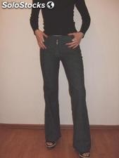 Spodnie damskie jeans - dobra jakość, możliwość zakupu już od 10 sztuk