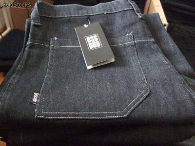 Spodnie damskie jeans - dobra jakość, możliwość zakupu już od 10 sztuk - Zdjęcie 3