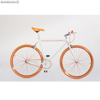 städtisches Fahrrad orange und weiß